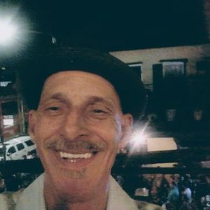 Meet your Posher, Joel